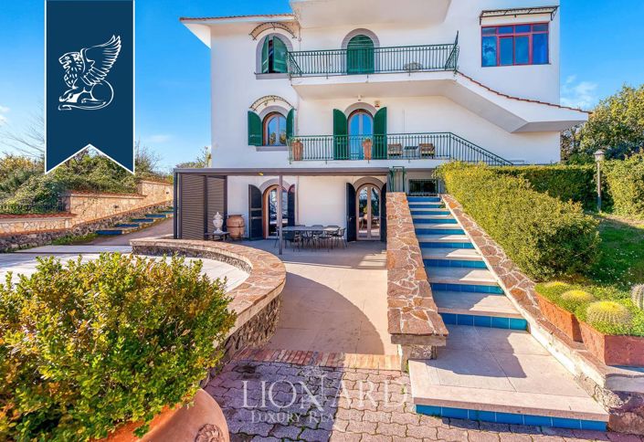 Image No.12-Villa de 6 chambres à vendre à Naples