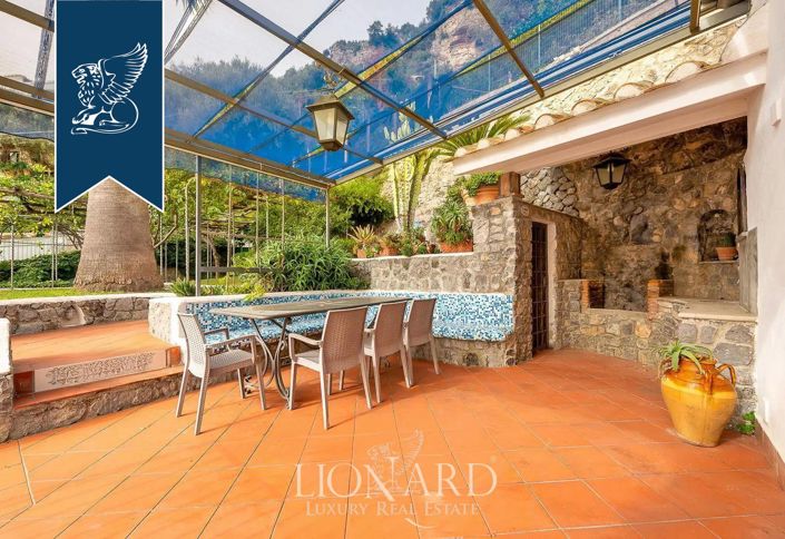 Image No.15-Villa de 8 chambres à vendre à Salerno