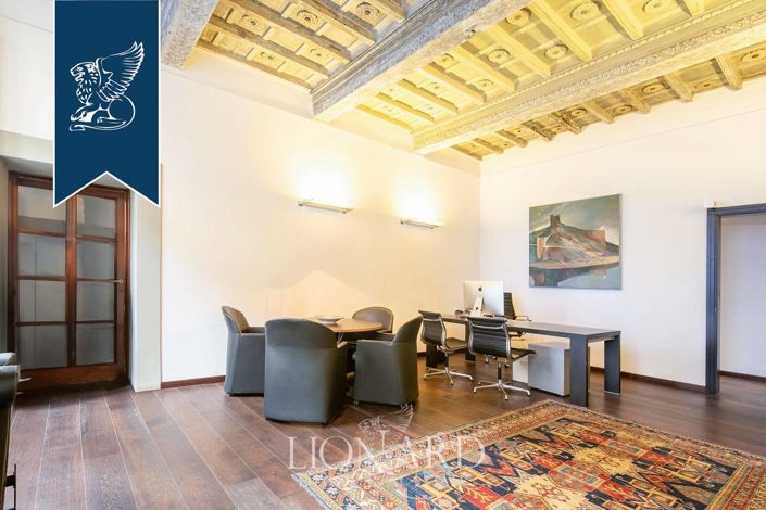 Image No.10-5 Bed Apartment for sale