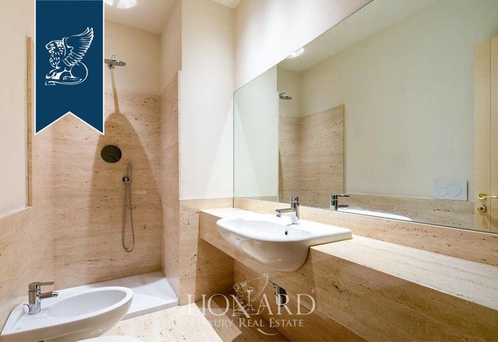 Image No.14-5 Bed Apartment for sale