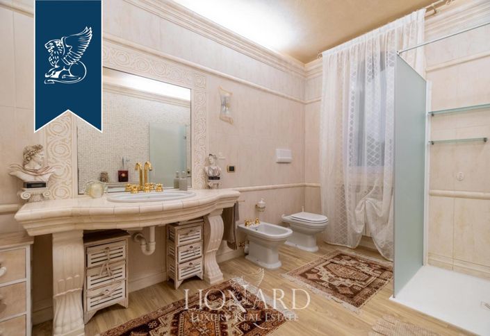 Image No.19-4 Bed Villa for sale