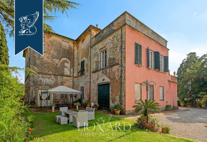 Image No.6-11 Bed Villa for sale