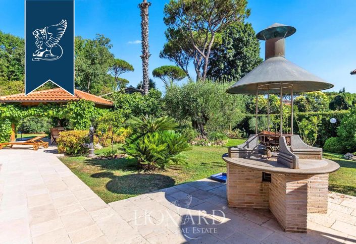 Image No.8-10 Bed Villa for sale