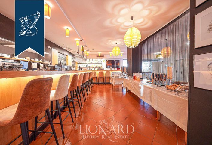 Image No.2-20 Bed Hotel for sale