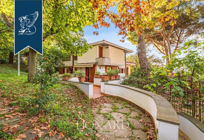 Image No.16-5 Bed Villa for sale