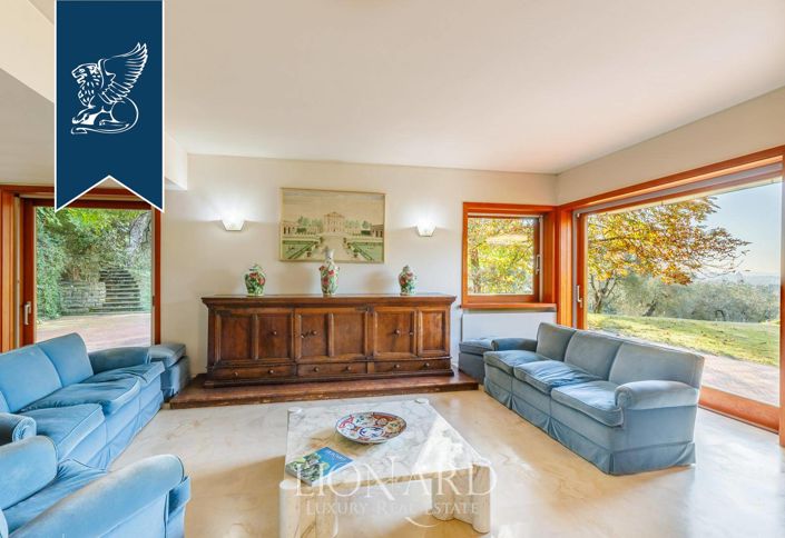 Image No.18-5 Bed Villa for sale