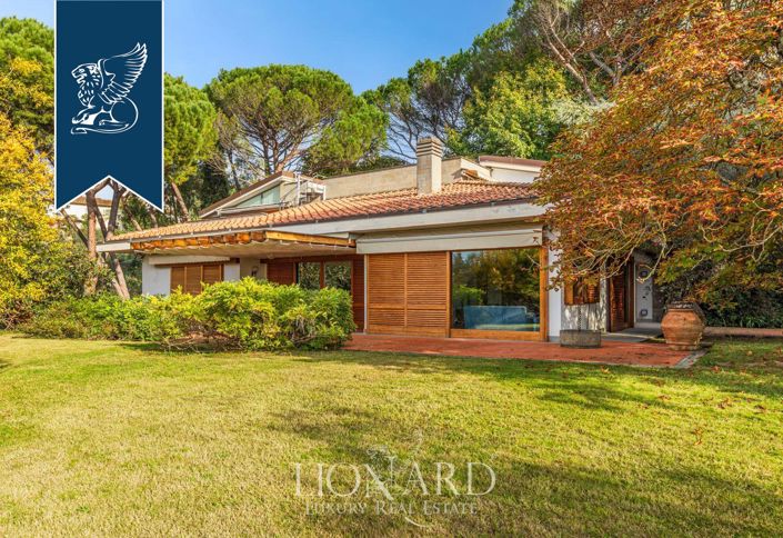 Image No.2-5 Bed Villa for sale