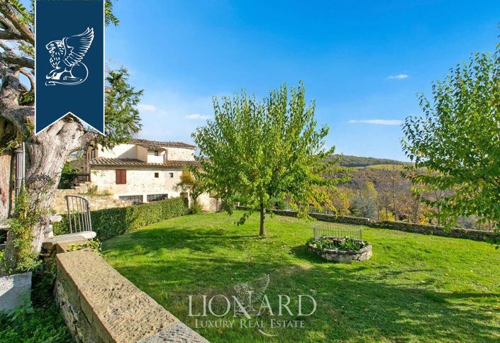 Image No.19-25 Bed Villa for sale