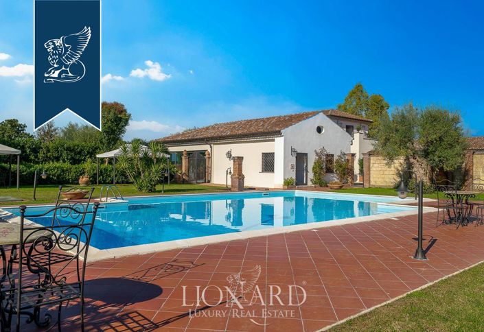 Image No.8-Villa de 11 chambres à vendre à Dragoni