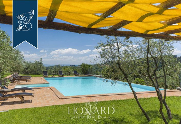 Image No.10-10 Bed Villa for sale