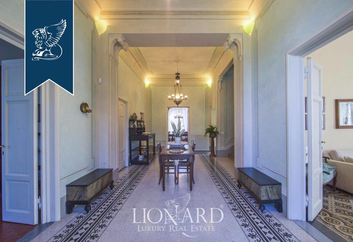 Image No.28-10 Bed Villa for sale