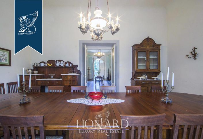 Image No.41-10 Bed Villa for sale