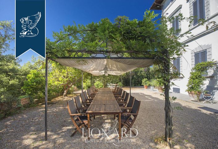 Image No.6-10 Bed Villa for sale