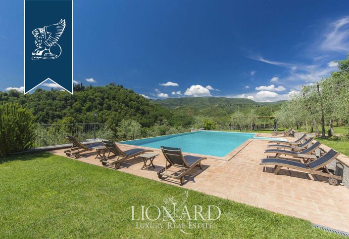 Image No.8-10 Bed Villa for sale