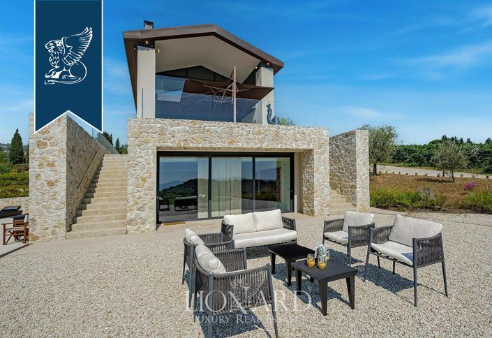 Image No.13-5 Bed Villa for sale