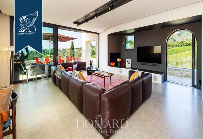 Image No.18-5 Bed Villa for sale