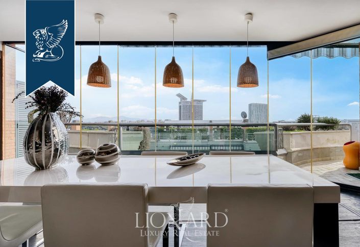 Image No.2-Appartement de 5 chambres à vendre à Rome