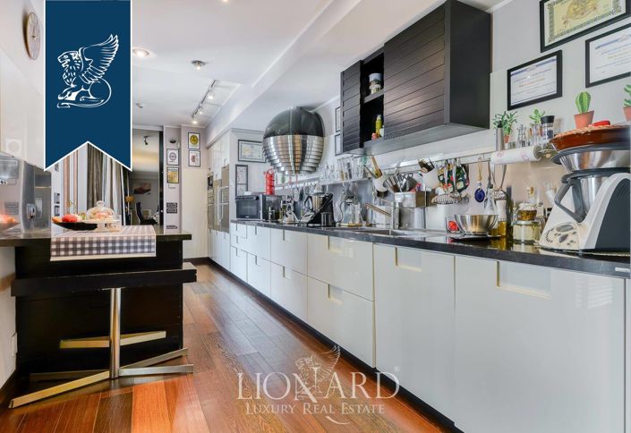 Image No.11-Appartement de 5 chambres à vendre à Rome