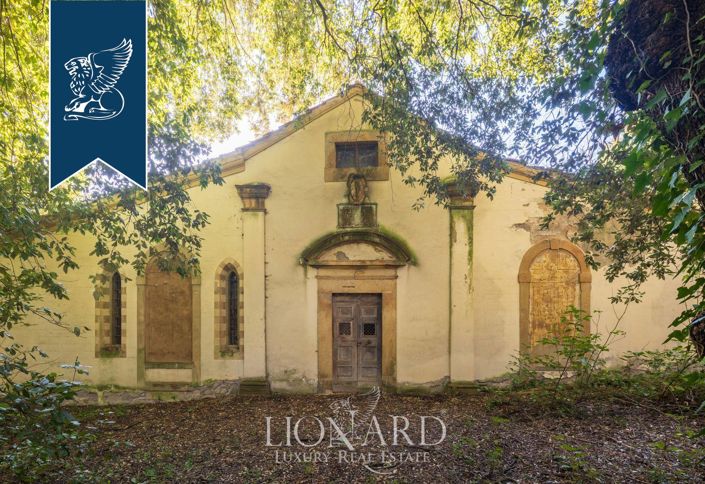 Image No.10-10 Bed Property for sale