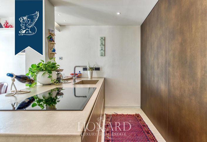 Image No.10-Appartement de 4 chambres à vendre à Pozzuoli