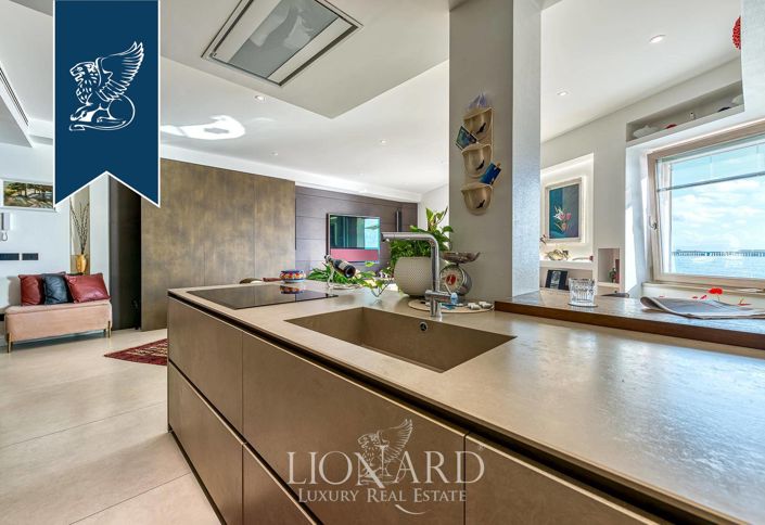 Image No.16-Appartement de 4 chambres à vendre à Pozzuoli