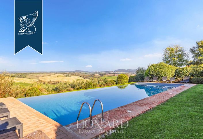 Image No.15-Ferme de 12 chambres à vendre à Trequanda