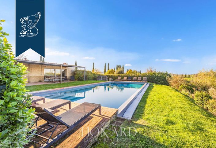 Image No.17-Ferme de 12 chambres à vendre à Trequanda