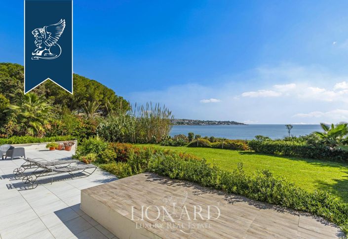 Image No.7-7 Bed Villa for sale