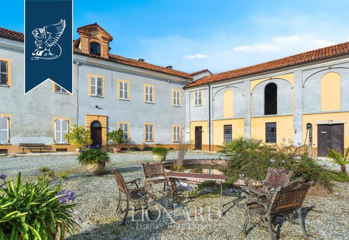 Image No.17-Propriété de 10 chambres à vendre à Asti