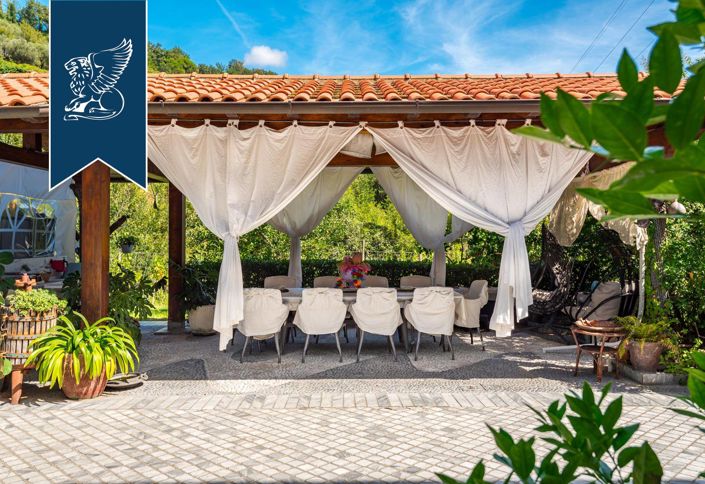 Image No.17-6 Bed Villa for sale