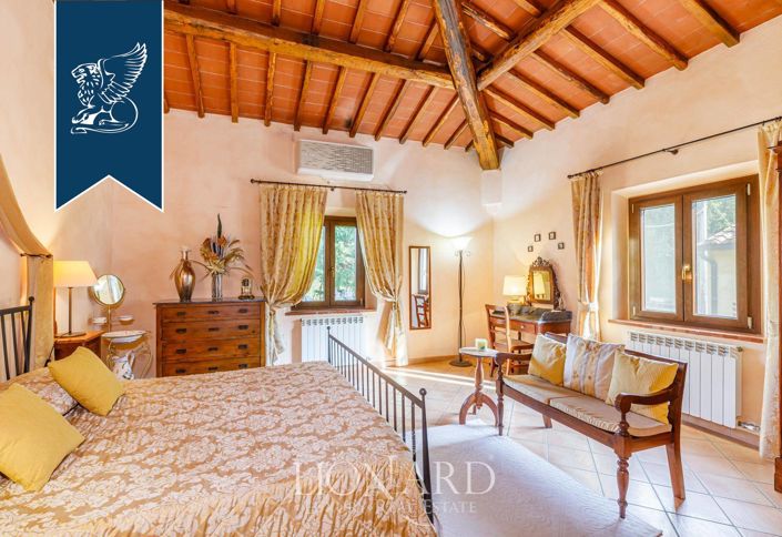 Image No.25-Ferme de 11 chambres à vendre à Certaldo