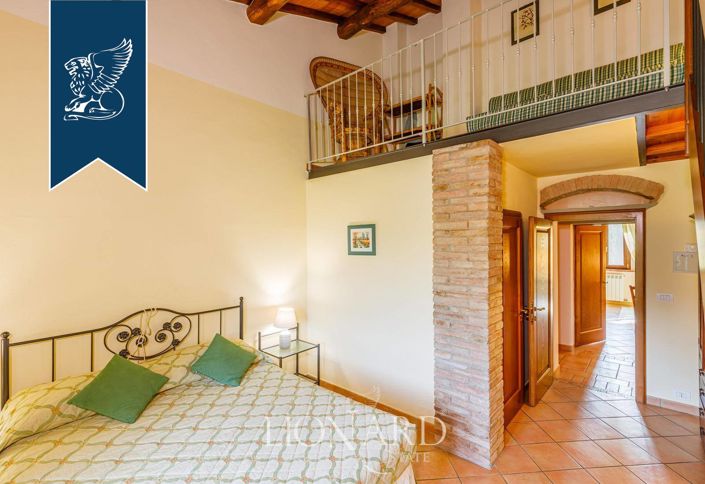 Image No.43-Ferme de 11 chambres à vendre à Certaldo