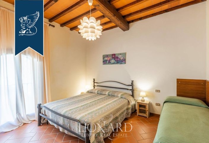 Image No.20-14 Bed Villa for sale