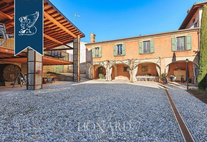 Image No.14-30 Bed Property for sale