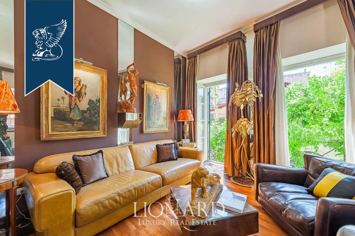 Image No.20-2 Bed Property for sale