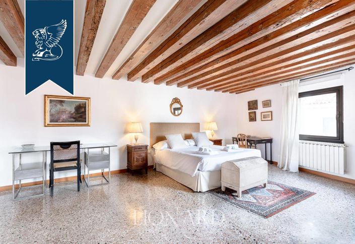 Image No.14-4 Bed Flat for sale