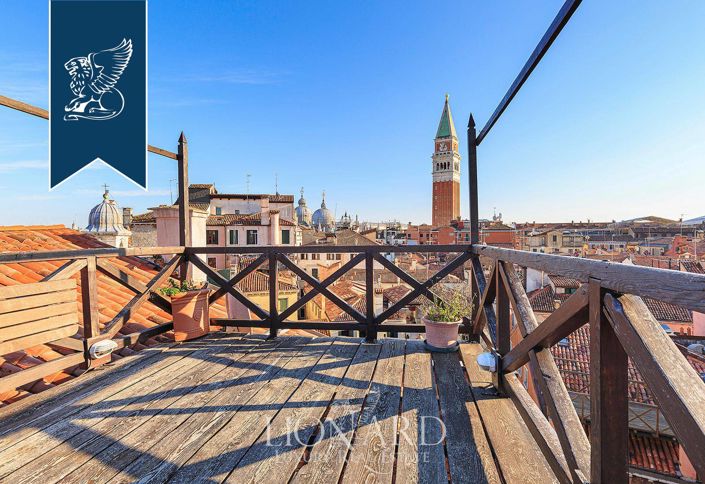 Image No.5-4 Bed Flat for sale