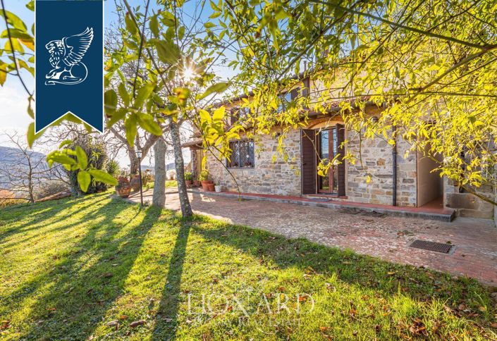 Image No.5-Ferme de 30 chambres à vendre à Florence