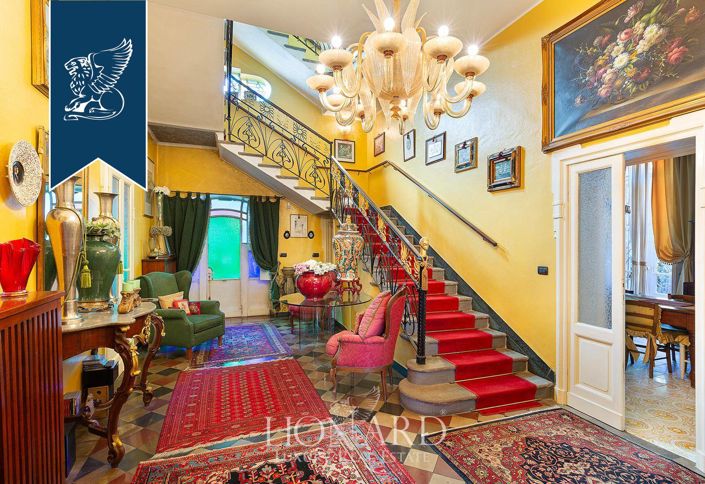 Image No.4-4 Bed Villa for sale