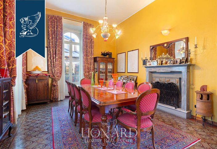 Image No.8-4 Bed Villa for sale