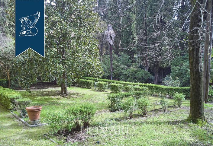 Image No.19-Propriété de 10 chambres à vendre à Florence