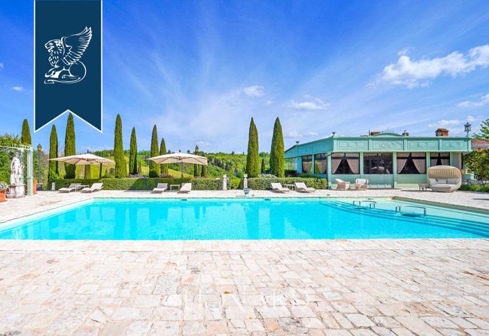 Image No.7-18 Bed Hotel for sale