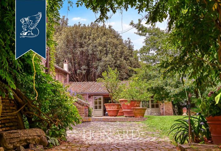 Image No.16-8 Bed Villa for sale