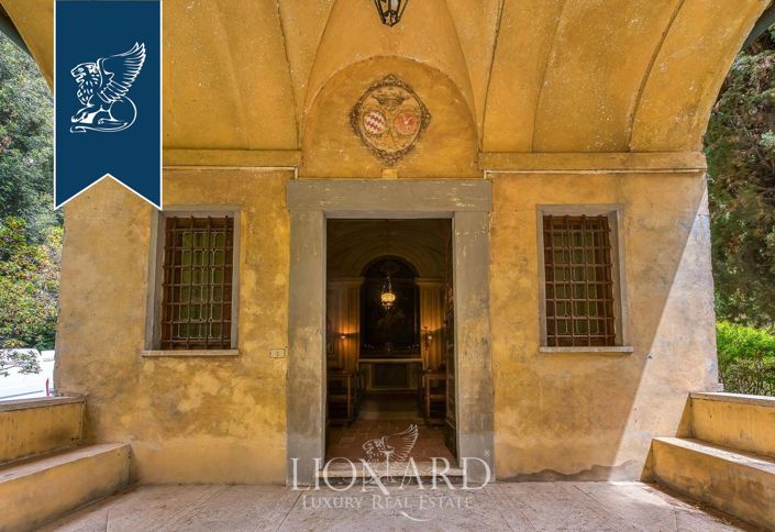 Image No.19-8 Bed Villa for sale