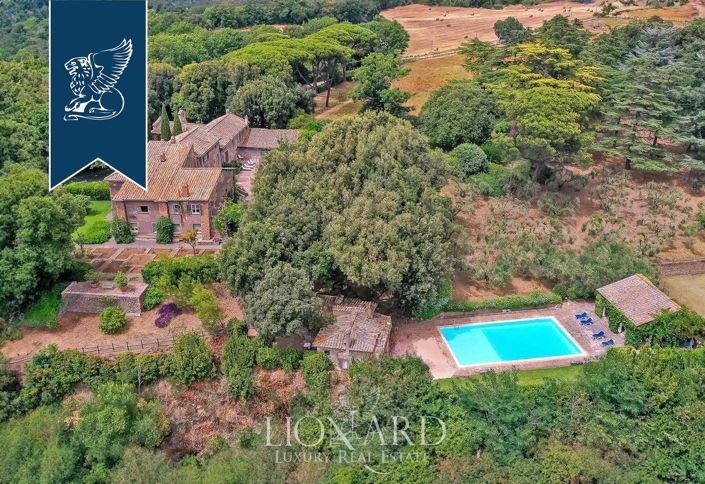 Image No.2-8 Bed Villa for sale