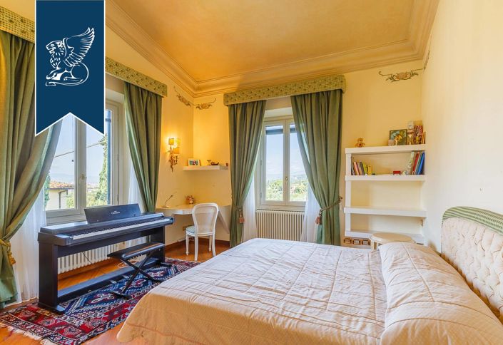 Image No.12-4 Bed Apartment for sale