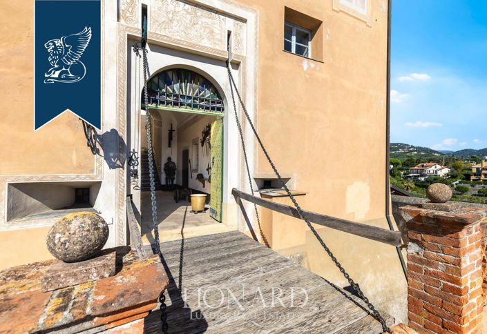 Image No.6-Propriété de 20 chambres à vendre à Loano