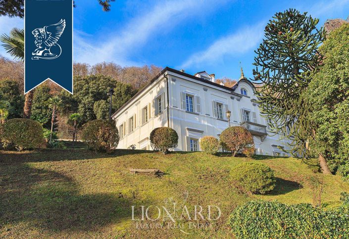 Image No.14-10 Bed Villa for sale