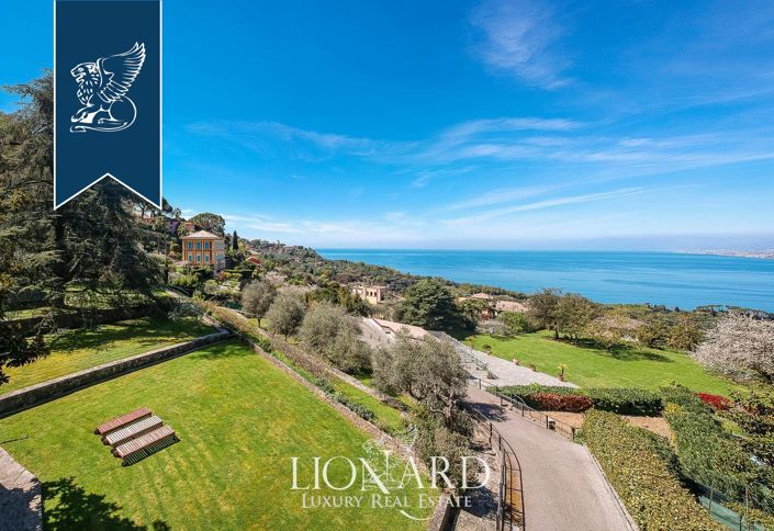 Image No.10-Villa de 10 chambres à vendre à Camogli