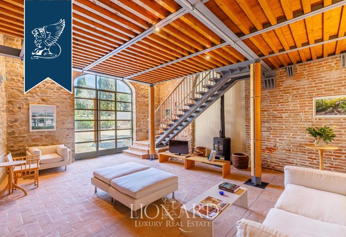 Image No.17-Ferme de 23 chambres à vendre à Castelfranco di Sopra